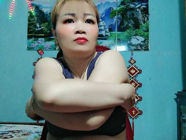 Linhanhsex2k live cam on BongaCams