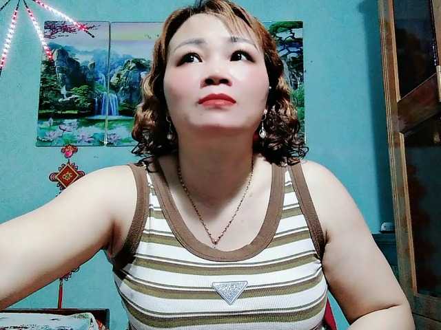 Linhanhsex2k live cam on BongaCams