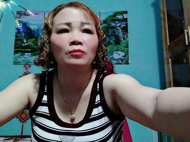 Linhanhsex2k live cam on BongaCams