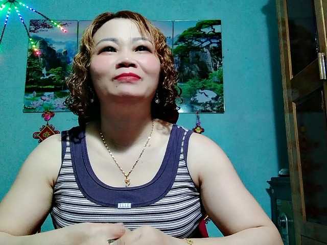 Linhanhsex2k live cam on BongaCams