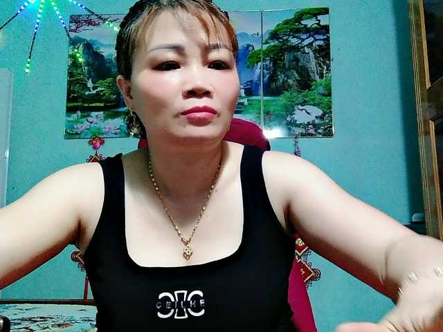 Linhanhsex2k live cam on BongaCams