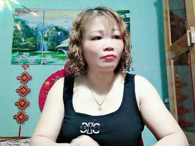Linhanhsex2k live cam on BongaCams