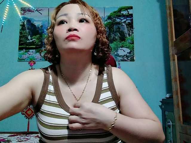 Linhanhsex2k live cam on BongaCams
