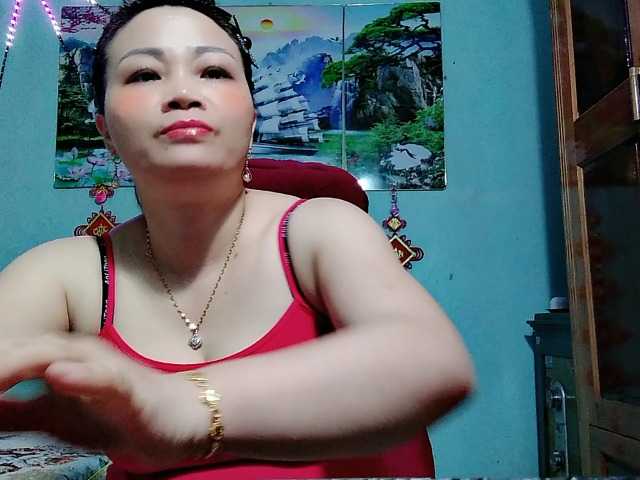 Linhanhsex2k live cam on BongaCams