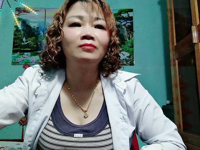 Linhanhsex2k live cam on BongaCams