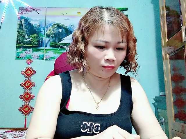 Linhanhsex2k live cam on BongaCams