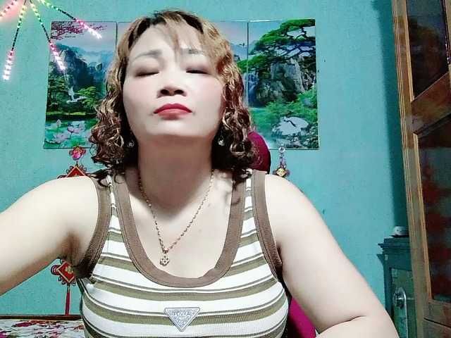 Linhanhsex2k live cam on BongaCams