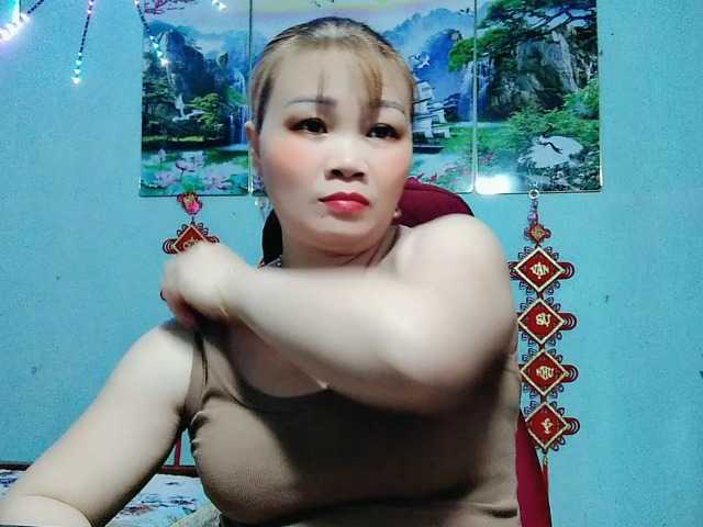 Linhanhsex2k live cam on BongaCams