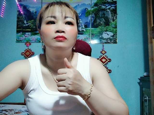 Linhanhsex2k live cam on BongaCams