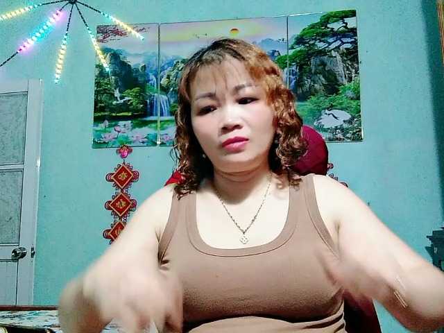 Linhanhsex2k live cam on BongaCams
