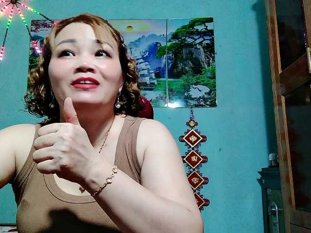 Linhanhsex2k live webcam show