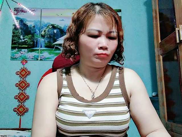 Linhanhsex2k live cam on BongaCams