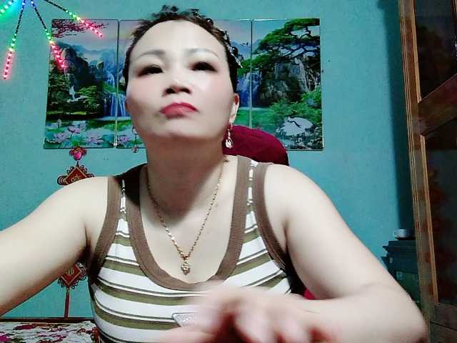 Linhanhsex2k live cam on BongaCams