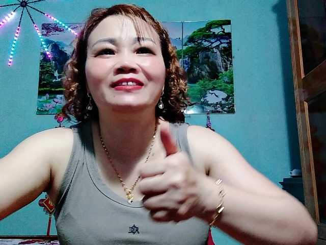 Linhanhsex2k live cam on BongaCams