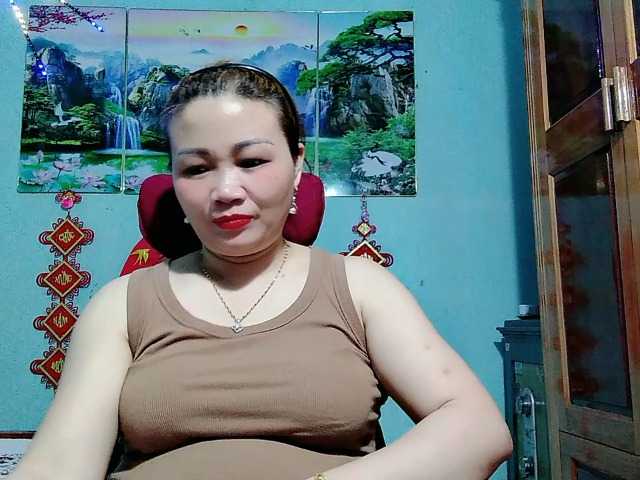 Linhanhsex2k live cam on BongaCams