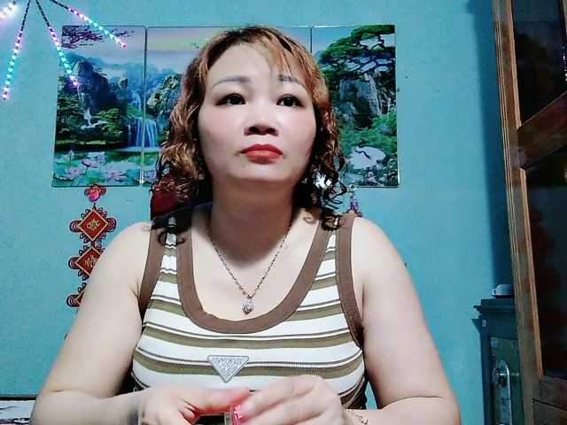 Linhanhsex2k live cam on BongaCams