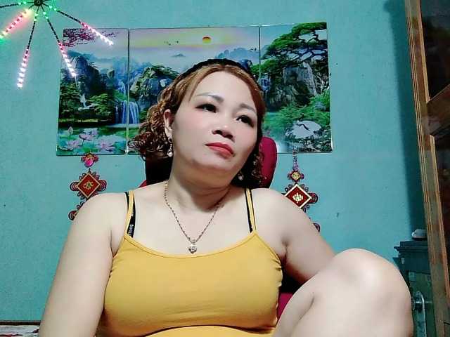 Linhanhsex2k live cam on BongaCams
