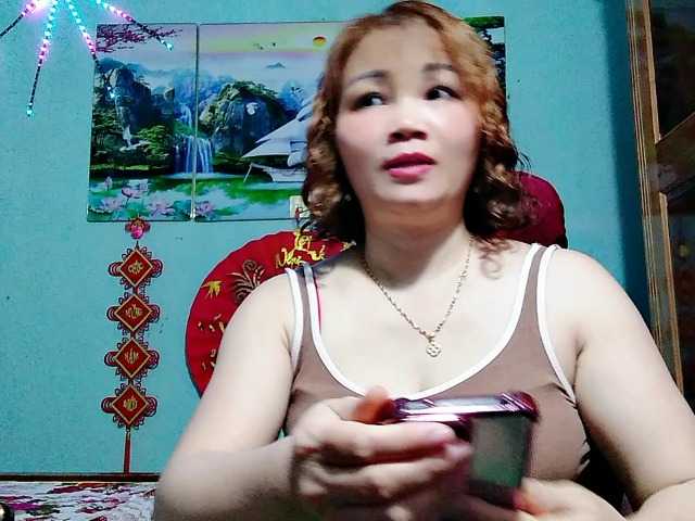 Linhanhsex2k live cam on BongaCams