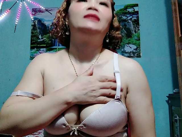 Linhanhsex2k Live Cam su BongaCams