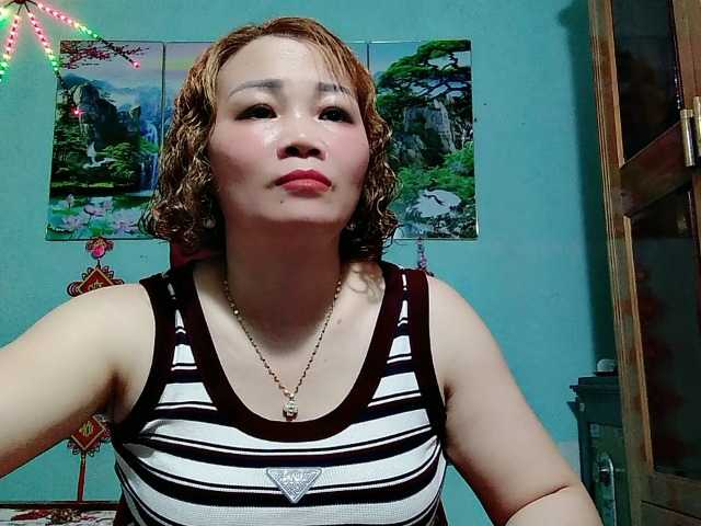 Linhanhsex2k live cam on BongaCams