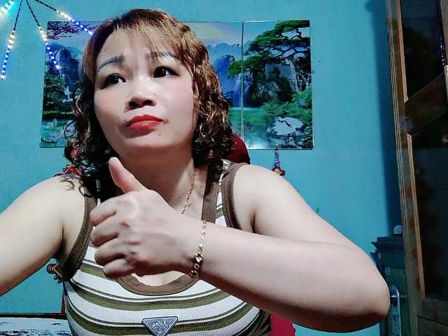 Linhanhsex2k live cam on BongaCams