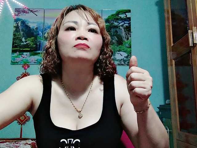 Linhanhsex2k live cam on BongaCams