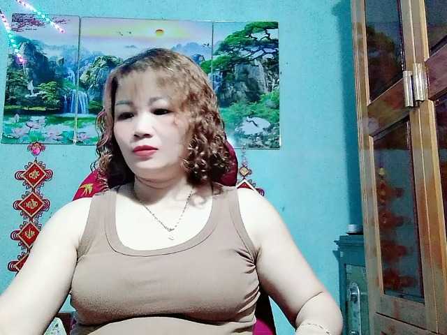 Linhanhsex2k live cam on BongaCams