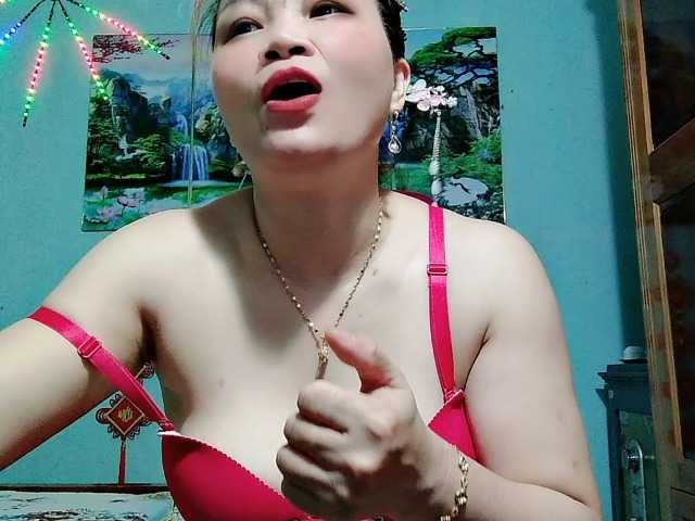 Linhanhsex2k live cam on BongaCams