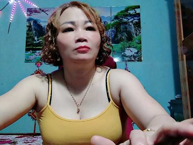 Linhanhsex2k live cam on BongaCams