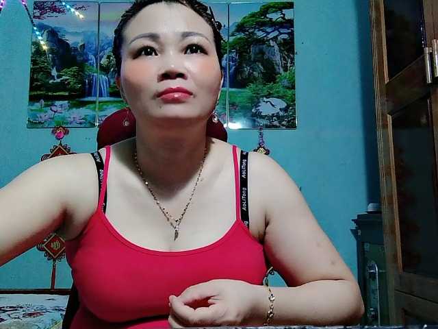 Linhanhsex2k live cam on BongaCams
