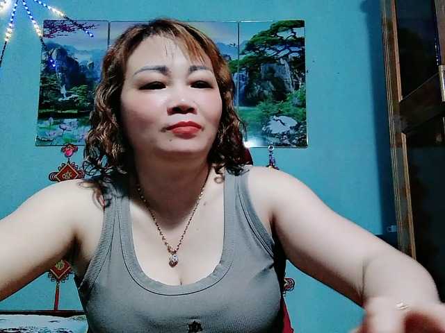 Linhanhsex2k live cam on BongaCams