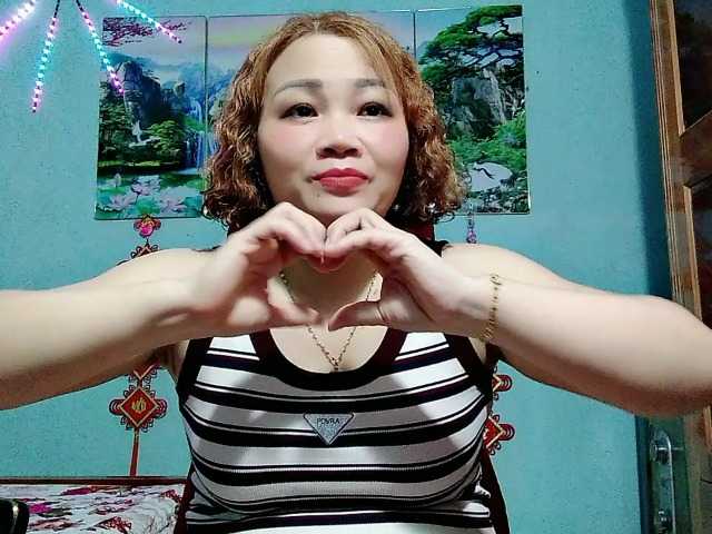 Linhanhsex2k live cam on BongaCams