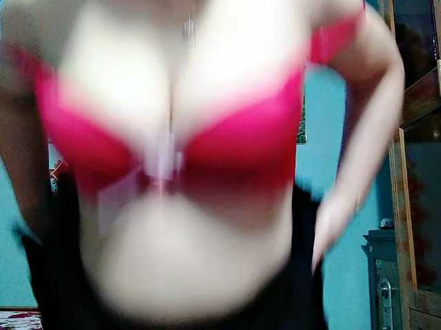 Linhanhsex2k live cam on BongaCams