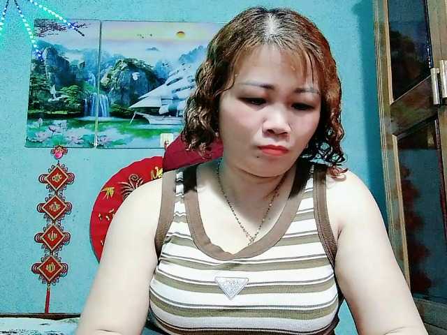 Linhanhsex2k live cam on BongaCams