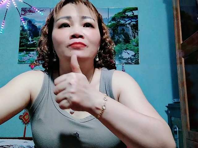 Linhanhsex2k live cam