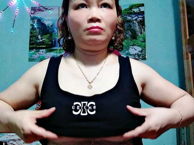 Linhanhsex2k live cam on BongaCams
