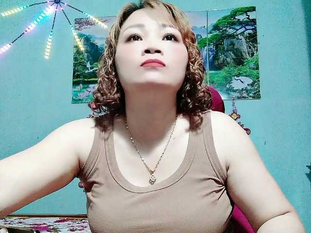 Linhanhsex2k live cam on BongaCams