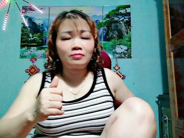 Linhanhsex2k live cam on BongaCams