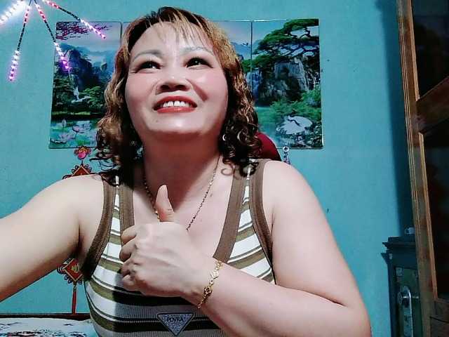 Linhanhsex2k live cam on BongaCams
