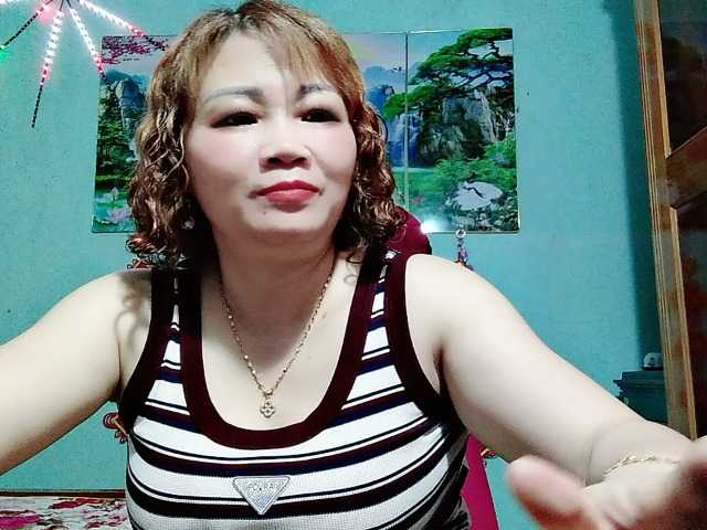Linhanhsex2k live cam on BongaCams