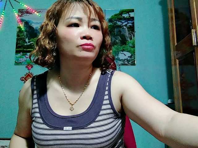 Linhanhsex2k live cam on BongaCams