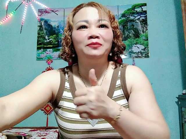 Linhanhsex2k live cam on BongaCams