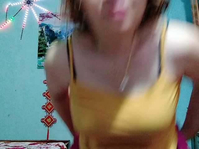 Linhanhsex2k live cam on BongaCams