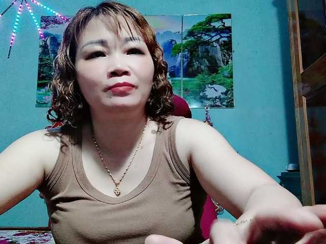 Linhanhsex2k live cam on BongaCams
