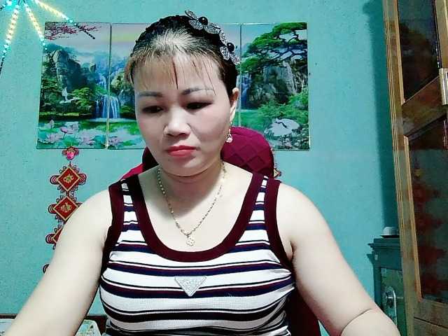 Linhanhsex2k live cam on BongaCams