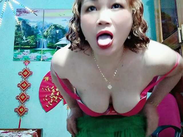 Linhanhsex2k live cam preview