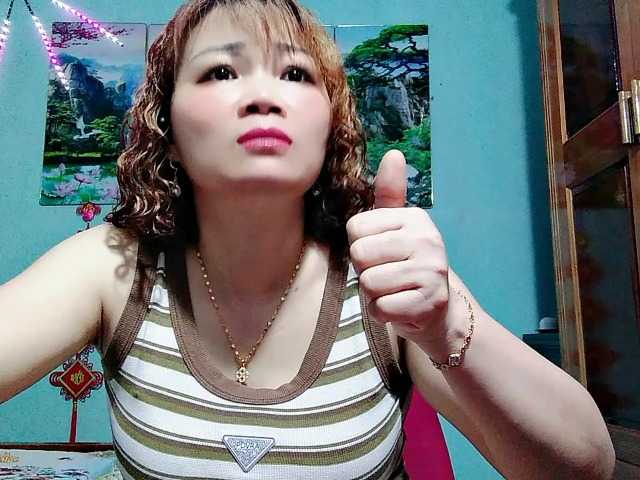 Linhanhsex2k live cam on BongaCams