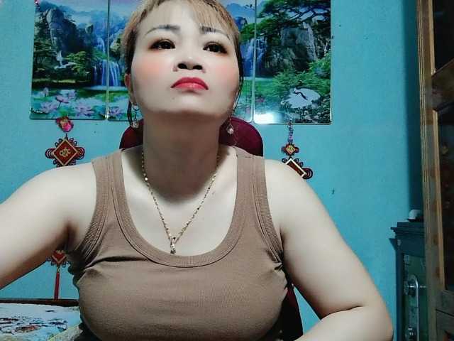 Linhanhsex2k live cam on BongaCams