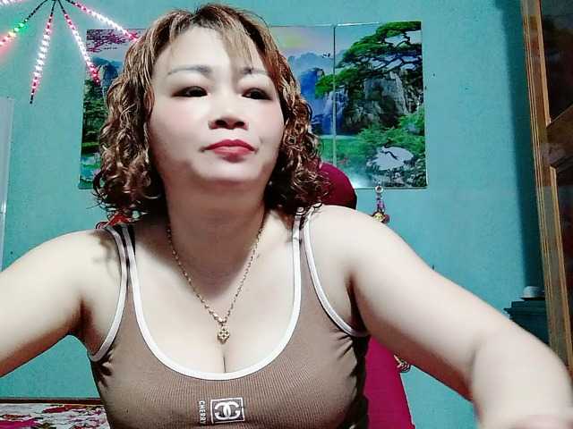 Linhanhsex2k live cam on BongaCams