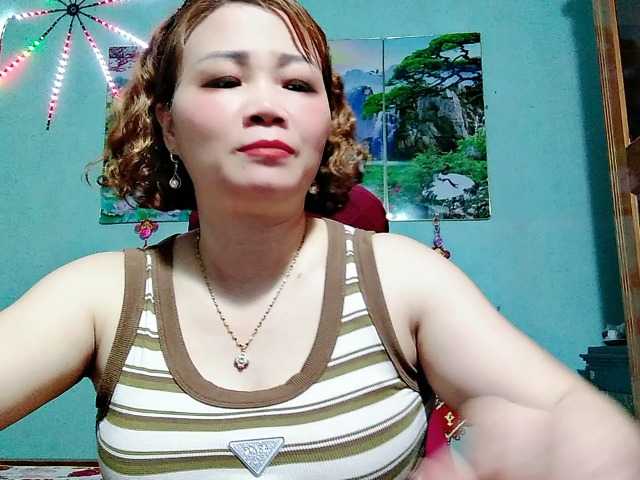 Linhanhsex2k live webcam show